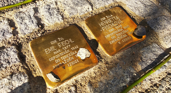 Oběti holokaustu si připomíná i město Plzeň