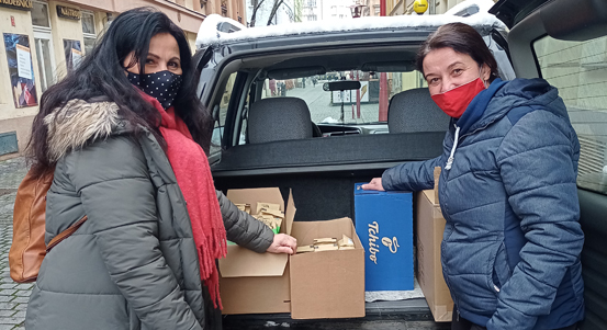 Darovaná káva potěší personál plzeňských pobytových služeb