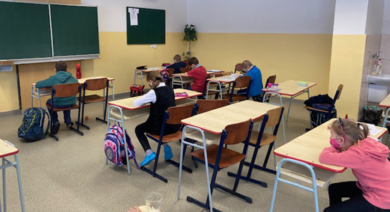 O děti zdravotníků, záchranářů hasičů i policistů se starají v 31. základní škole