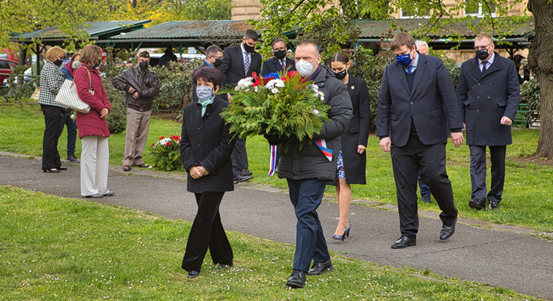 Slavnosti svobody zahájily dopolední pietní akty