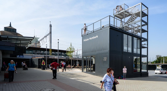 Plzeňská Paluba Hamburk slaví první narozeniny a zve na novou výstavu