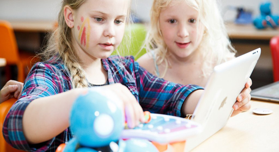 Plzeňské Centrum robotiky spustilo přihlašování do zájmových kroužků