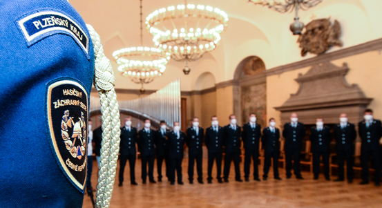 Radnicí znělo poděkování hasičům za pomoc tornádem poničené jižní Moravě