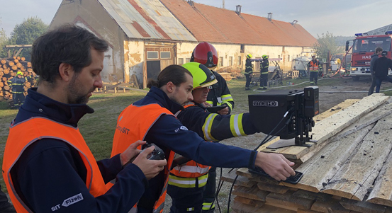 Plzeň posiluje spolupráci s IZS, nová městem vyvinutá aplikace usnadňuje práci hasičům i policistům