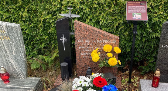 Plzeň uctila památku letce Jana Prokopa