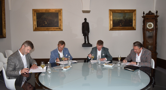 Primátor a zástupci tří společností podepsali dohodu o narovnání a spolupráci, řeší bývalý Carimex