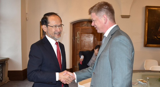 Primátor Pavel Šindelář se setkal s japonským a portugalským velvyslancem