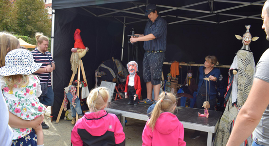 Plzeň jako kolébka českého loutkářství. Takový byl Den Plzně v Senátu