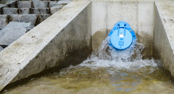 Zástupci vodárny i zhotovitele potvrdili, že není možné, aby se do Boleváku v Plzni dostala jiná než upravená voda z řeky Berounky