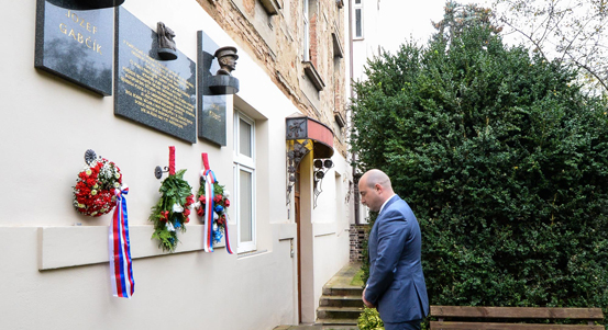 Před osmdesáti lety byl popraven odbojář Václav Král. Jeho památku uctil primátor města Plzně Roman Zarzycký