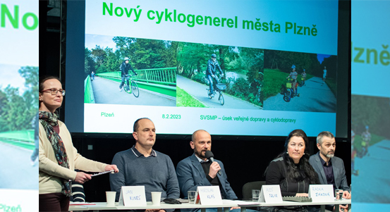 V Moving Station diskutovali zpracovatelé s veřejností k novému cyklogenerelu
