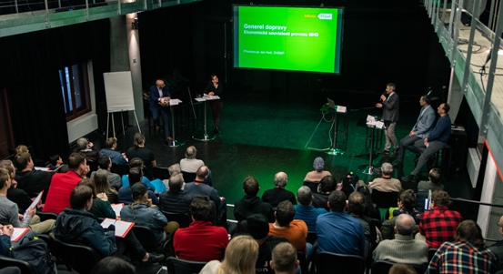 Plzeňané diskutovali o budoucnosti veřejné dopravy. Na Vinice by mohla jezdit tramvaj, na Lochotín trolejbus