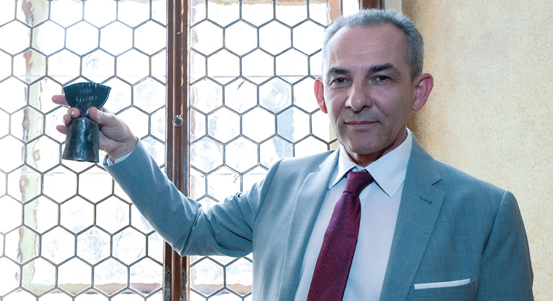 Cenu 1. června získal novinář, diplomat a disident Luboš Dobrovský in memoriam