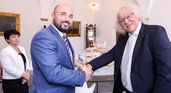 Zástupci města pogratulovali Lubomíru Brabcovi k životnímu jubileu