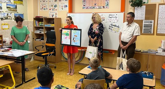 Plzeňští školáci tvořili výtvarná díla inspirovaná plzeňskou zoo. Lidé mohli hlasovat o nejhezčí