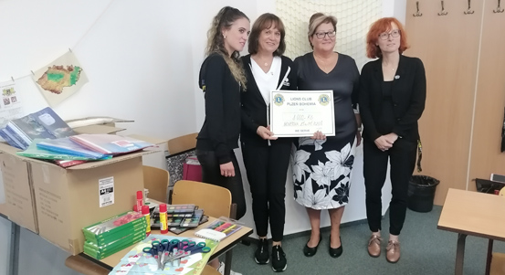 Lions Club Plzeň Bohemia podpořil dvě základní školy