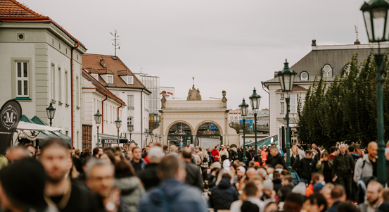 Tisíce lidí přály k narozeninám Plzeňskému Prazdroji. Konal se Pilsner Fest