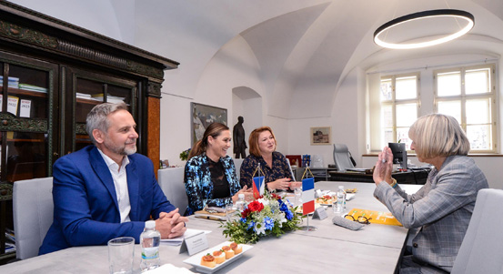 Členka vedení francouzského města Limoges Isabelle Debourg navštívila Plzeň