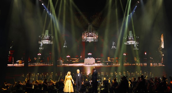 Plzeňská filharmonie koncertovala s tenoristou Andreou Bocellim ve Vídni a Curychu