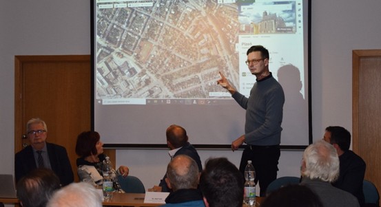 Občané se zajímali o výsledky analýzy dopravy na Slovanech