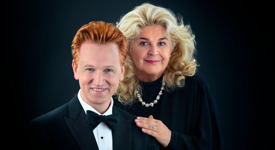 Oslnila publikum v New Yorku, zpívala s Plácidem Domingem. V Plzni se Gabriela Beňačková se zpěvem rozloučí