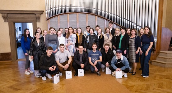 Studenti z Regensburgu navštívili partnerskou školu v Plzni