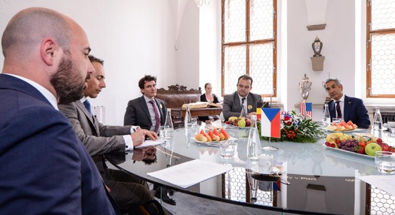 Primátor přijal na radnici velvyslance Belgie a Spojených států amerických