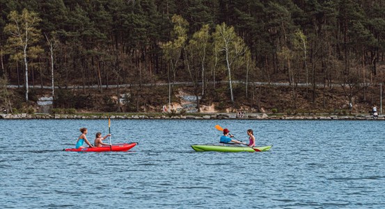 Velký bolevecký rybník hlásí ideální vodu ke koupání