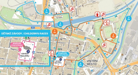 Běžecký závod v centru Plzně omezí dopravu i pohyb chodců