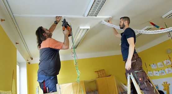 Město modernizuje počítačové sítě ve školách a techniku na úřadech