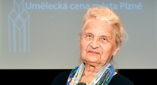 Sochařka Miroslava Nová oslavila devadesátiny
