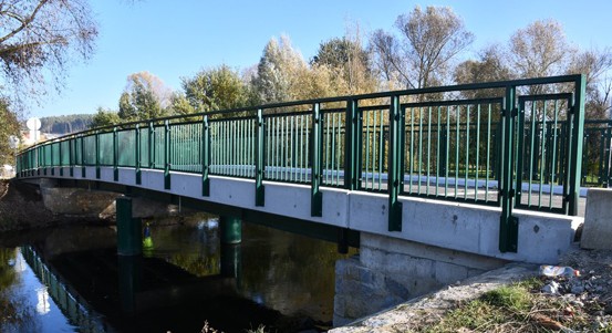 Plzeň opravila most přes Mži v Radčicích. Nyní na něj mohou i zemědělci s technikou