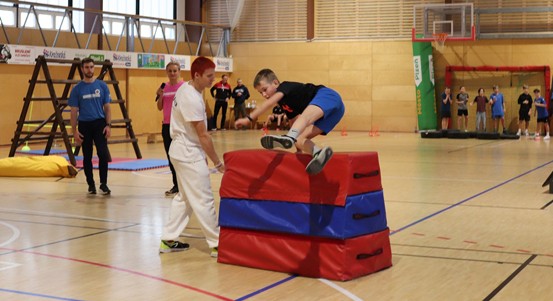 Monkey Skills rozhýbal žáky na Jedničce