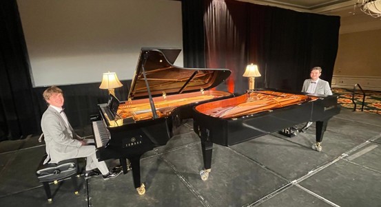 Mladí pianisté přivezli bronz ze světové soutěže