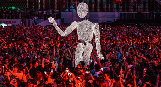 Obří světelné loutky i vyznání Plzeňanů. Takový bude zahajovací večer plzeňského jubilejního roku 2025