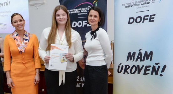 V Plzni si sedm žáků a studentů převzalo prestižní ocenění DofE