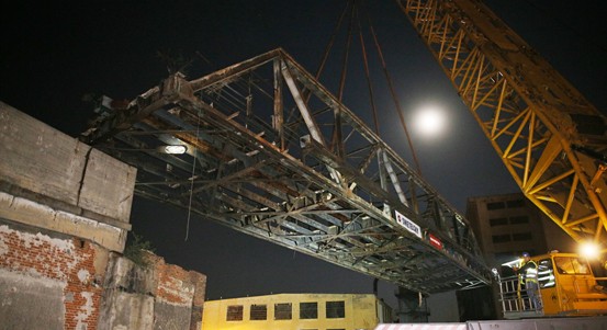 Začínají přípravy na stěhování cenného Faltusova mostu. Nově poslouží chodcům a cyklistům