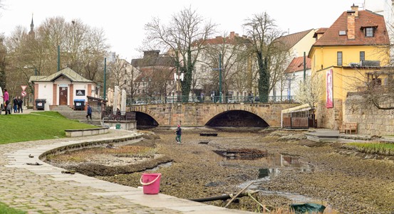 Mlýnská strouha je vypuštěná, probíhá její pravidelná údržba