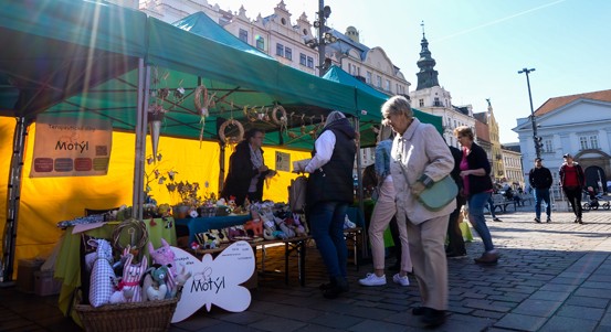 Šikovné ruce budou na velikonočním trhu