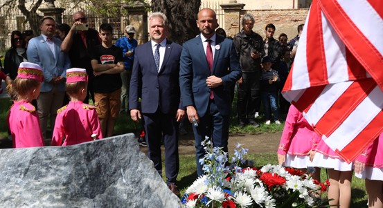 V Liticích i Křimicích zavzpomínali na padlé letce