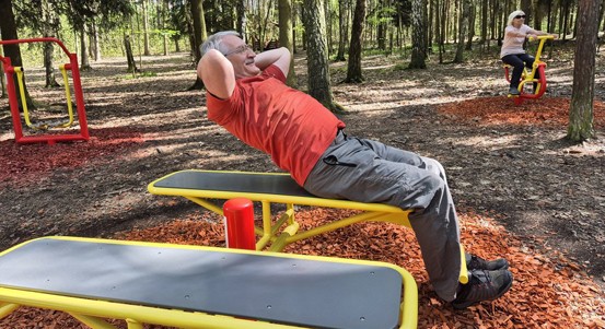 Dospělí mohou opět cvičit u Ostende. Hřiště s cvičební prvky je obnovené