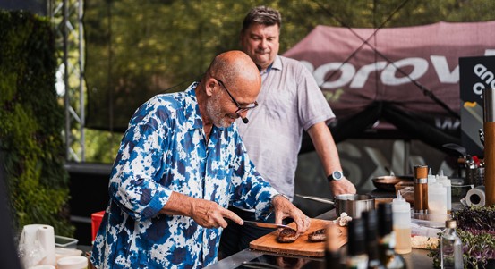 Gastronomická přehlídka míří do Plzně. Koná se Elimon Fresh festival