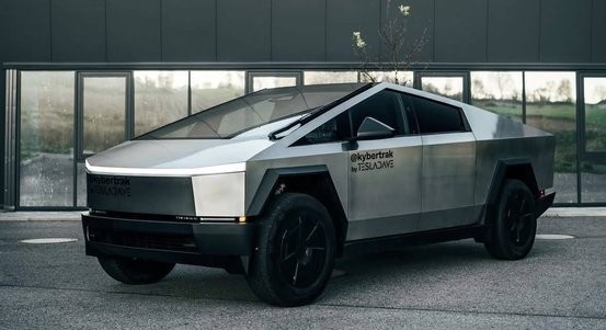 Humanoidní robot nebo futuristické auto. Inovujeme Plzeň ukáže budoucnost technologií