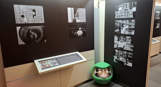 Takasaki 35. Výstava v mázhauzu radnice připomíná partnerství Plzně s japonským městem
