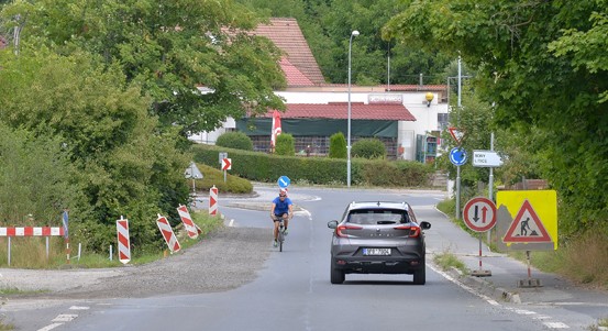 V Dobřanské ulici na Valše začala rozsáhlá rekonstrukce včetně úprav inženýrských sítí