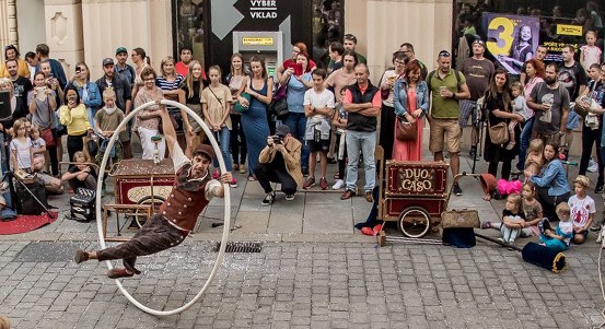 Plzeň ožívá uměním na ulici. Ve čtvrtek startuje Pilsen Busking Fest 2025