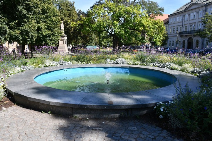 251001_Fontana_Corso_1