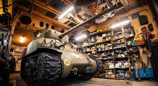 Jeřáb přemístí Tank M4 Sherman do vznikajícího muzea osvobození v Plzni, unikátní operace o víkendu přinese dopravní omezení na Klatovské třídě