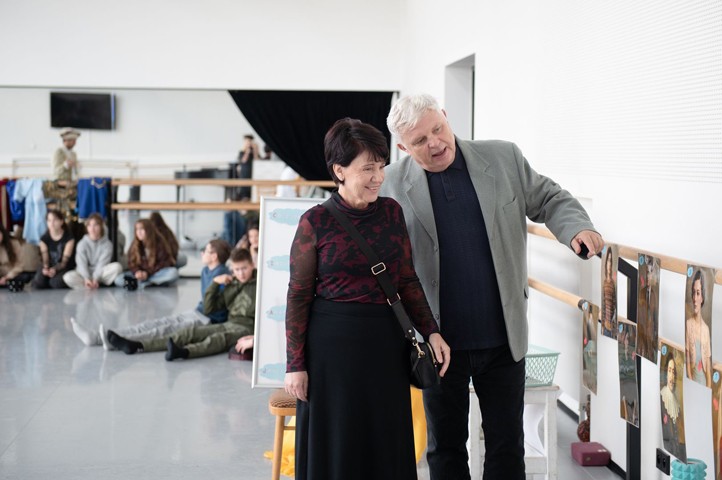 Fotografie: I. Štěrbová 251104_Divadelni_brany_3