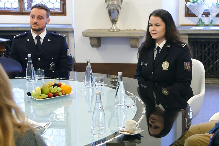 251124_Prijeti_policisti_1